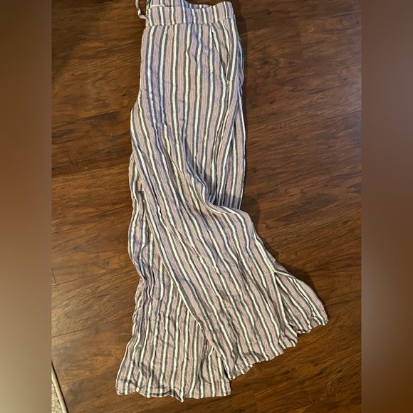 Cloth & Stone 2 piece set. Linen blend. Wide leg pant. EUC. SIZE M - Picture 4 of 5